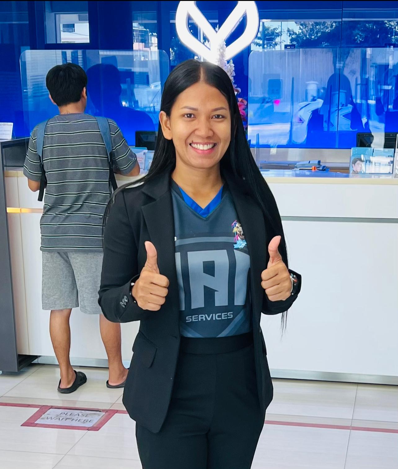 Visa agency Pattaya Thailand in bank opening new account for foreigner